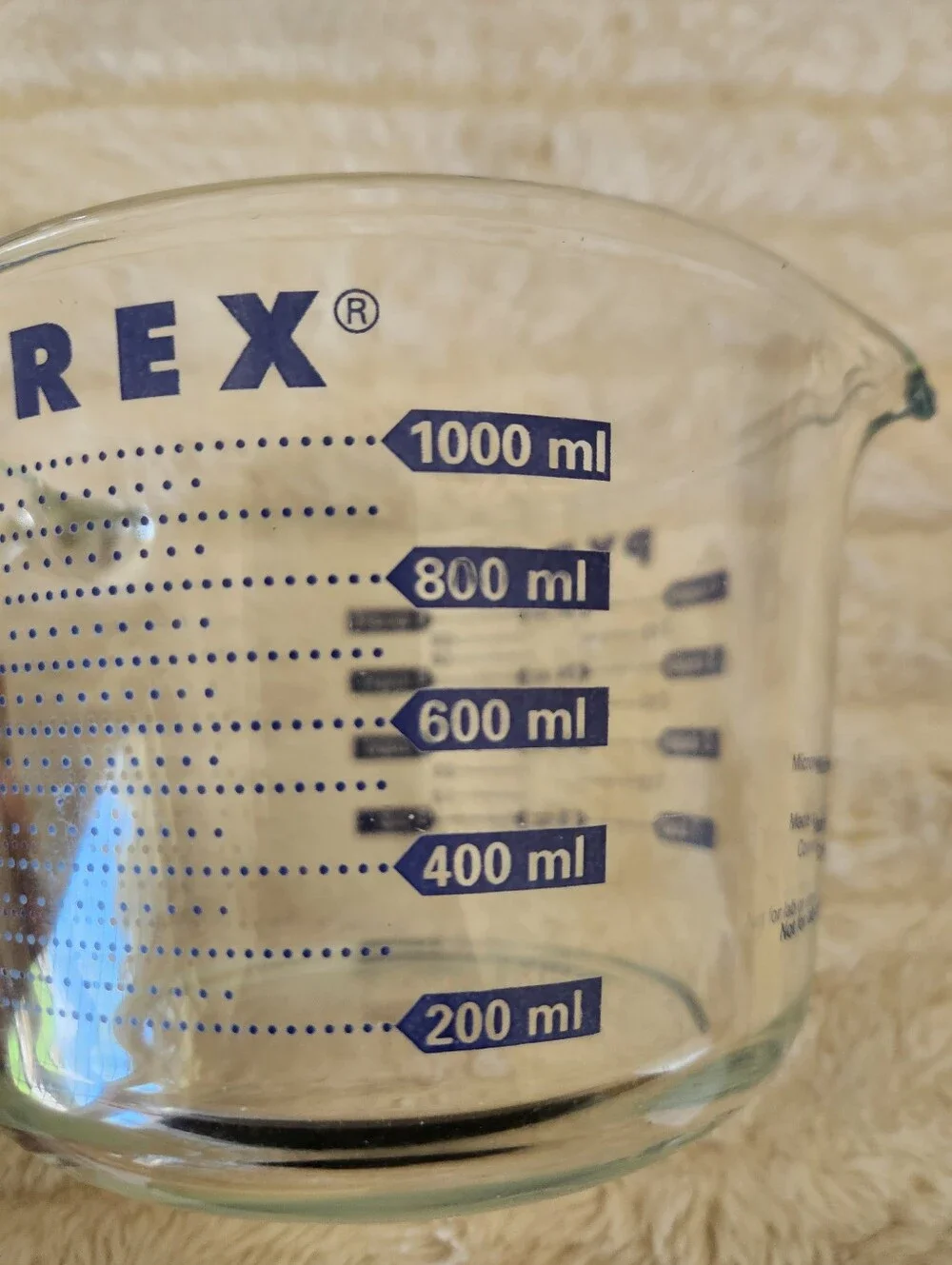 Pyrex preowned vintage